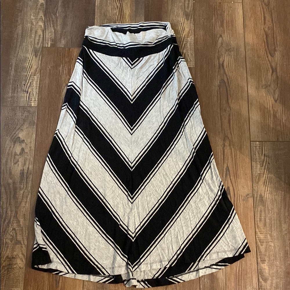 Merona Black and White Asymmetrical Maxi Skirt